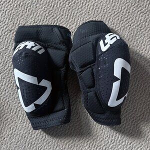 Leatt Knee Guard 3DF 5.0 Jr /kids